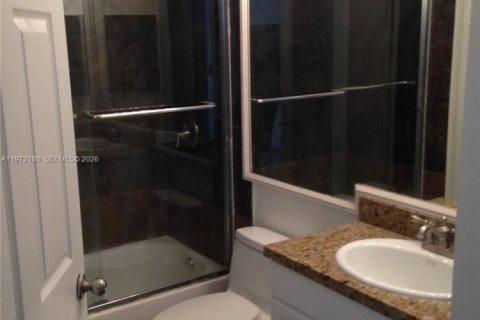 Copropriété à vendre à Miami, Floride: 2 chambres, 113.71 m2 № 2041928 - photo 19
