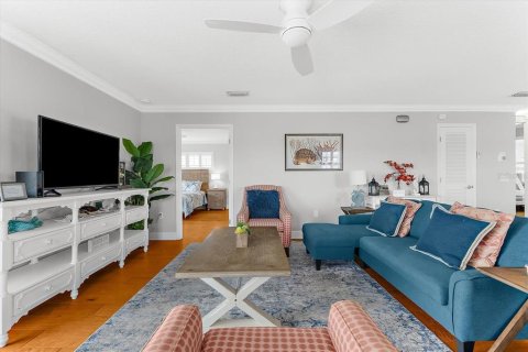 House in Bradenton Beach, Florida 4 bedrooms, 263.1 sq.m. № 2113949 - photo 20