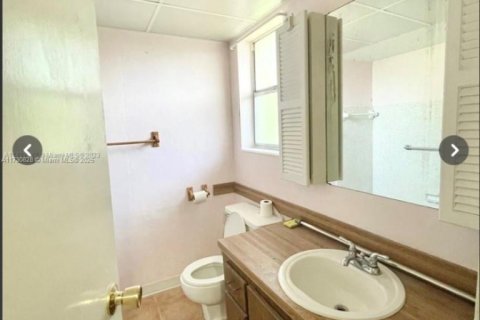 Villa ou maison à vendre à Sunrise, Floride: 1 chambre, 61.97 m2 № 1985277 - photo 12