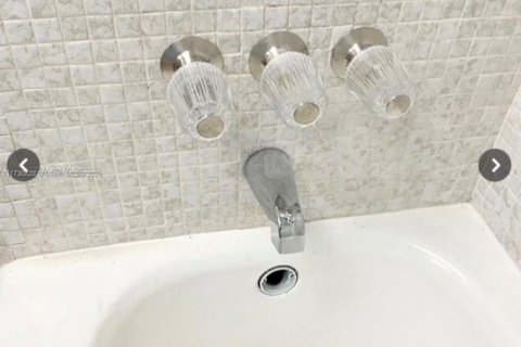 Villa ou maison à vendre à Sunrise, Floride: 1 chambre, 61.97 m2 № 1985277 - photo 10