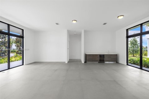 Casa en venta en Weston, Florida, 5 dormitorios, 498.7 m2 № 2243317 - foto 15