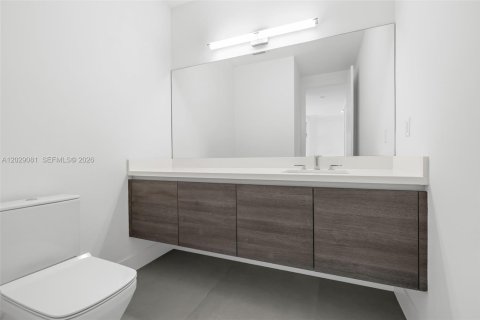 Casa en venta en Weston, Florida, 5 dormitorios, 498.7 m2 № 2243317 - foto 23