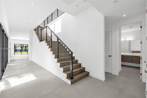 Casa en venta en Weston, Florida, 5 dormitorios, 498.7 m2 № 2243317 - foto 22