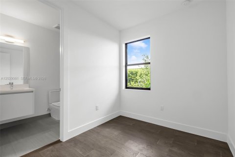 Casa en venta en Weston, Florida, 5 dormitorios, 498.7 m2 № 2243317 - foto 24