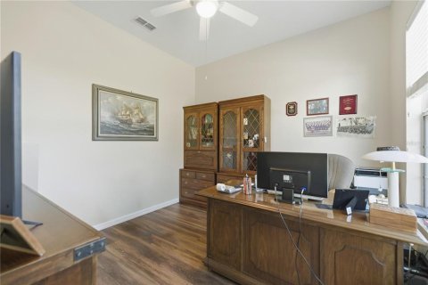 House in Ocala, Florida 3 bedrooms, 224.82 sq.m. № 2204514 - photo 19