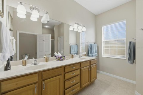 House in Ocala, Florida 3 bedrooms, 224.82 sq.m. № 2204514 - photo 17