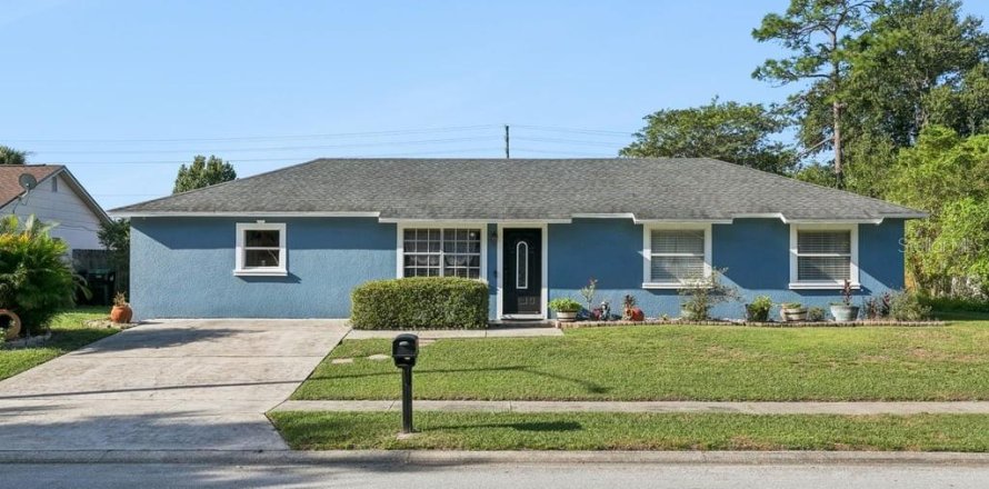 Villa ou maison à Orlando, Floride 4 chambres, 158.31 m2 № 2426003