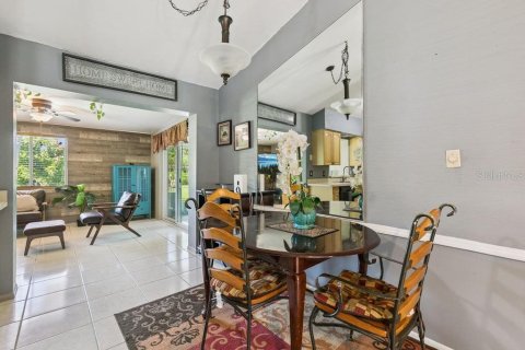 Villa ou maison à vendre à Orlando, Floride: 4 chambres, 158.31 m2 № 2426003 - photo 11