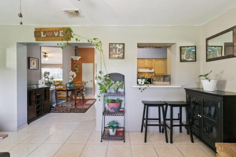 Villa ou maison à vendre à Orlando, Floride: 4 chambres, 158.31 m2 № 2426003 - photo 13