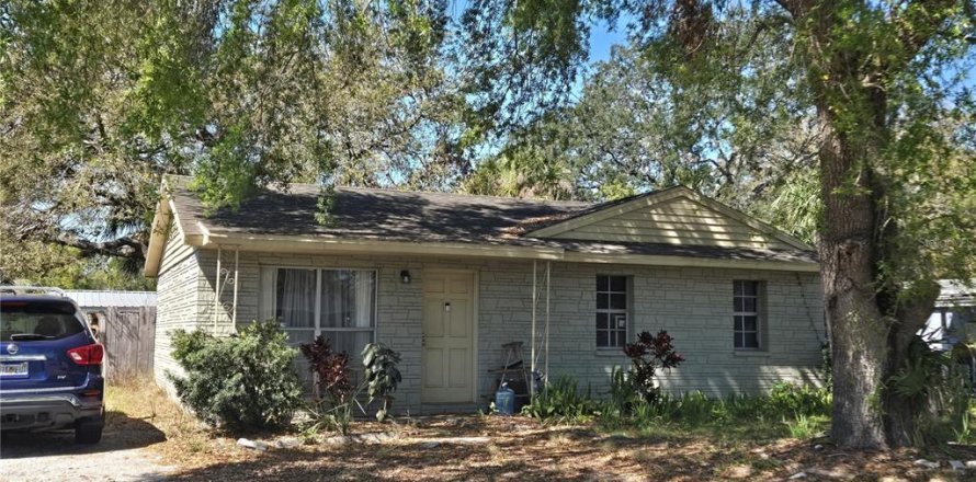 House in Tampa, Florida 3 bedrooms, 75.81 sq.m. № 1858463