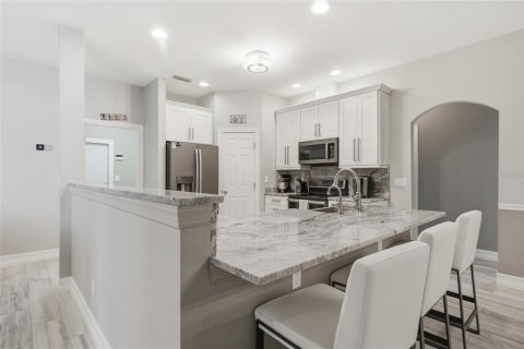 Villa ou maison à vendre à Cape Coral, Floride: 3 chambres, 178.47 m2 № 2283971 - photo 10