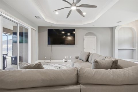 Villa ou maison à vendre à Cape Coral, Floride: 3 chambres, 178.47 m2 № 2283971 - photo 6
