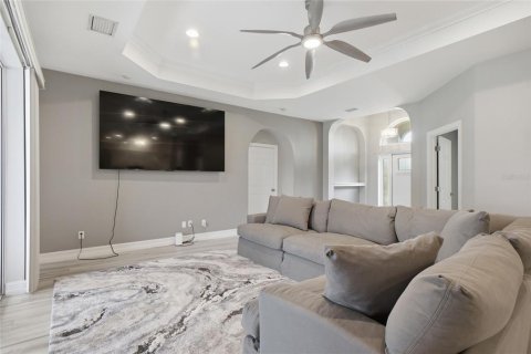 Villa ou maison à vendre à Cape Coral, Floride: 3 chambres, 178.47 m2 № 2283971 - photo 7