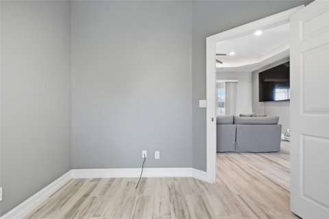 Villa ou maison à vendre à Cape Coral, Floride: 3 chambres, 178.47 m2 № 2283971 - photo 17