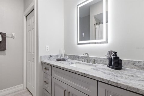 Villa ou maison à vendre à Cape Coral, Floride: 3 chambres, 178.47 m2 № 2283971 - photo 30
