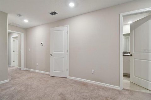 Adosado en venta en Wesley Chapel, Florida, 3 dormitorios, 151.8 m2 № 1724352 - foto 28