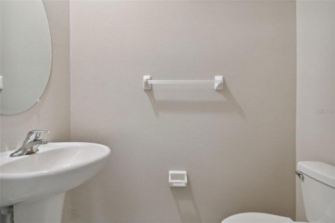 Adosado en venta en Wesley Chapel, Florida, 3 dormitorios, 151.8 m2 № 1724352 - foto 12