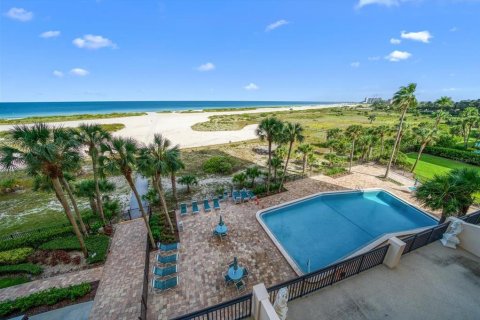 Condo in Clearwater, Florida, 2 bedrooms  № 2216296 - photo 24