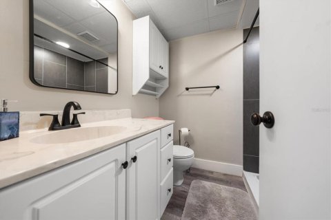 Condo in Clearwater, Florida, 2 bedrooms  № 2216296 - photo 21