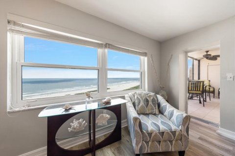 Condo in Clearwater, Florida, 2 bedrooms  № 2216296 - photo 12