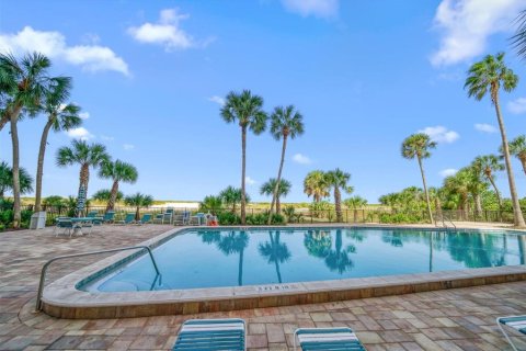 Condo in Clearwater, Florida, 2 bedrooms  № 2216296 - photo 25