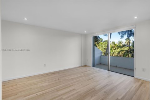 Copropriété à vendre à Key Biscayne, Floride: 1 chambre, 83.15 m2 № 1950779 - photo 11