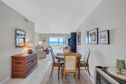 Condominio en venta en Sarasota, Florida, 2 dormitorios, 141.3 m2 № 2093289 - foto 5
