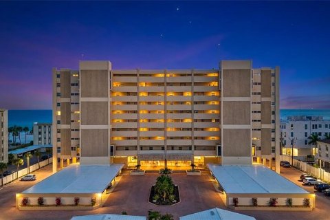 Condominio en Sarasota, Florida, 2 dormitorios  № 2093289