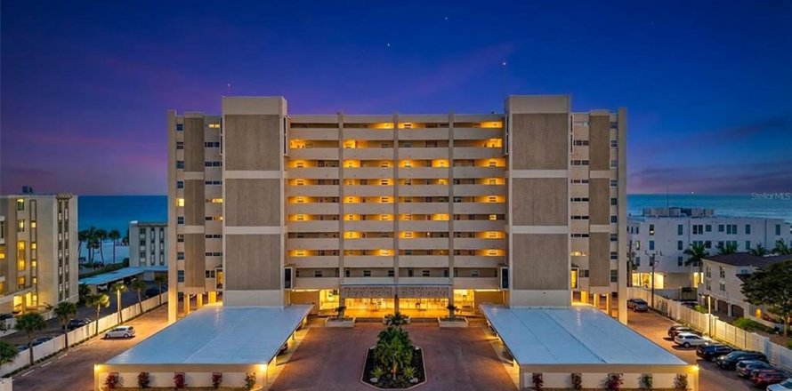 Condominio en Sarasota, Florida, 2 dormitorios  № 2093289