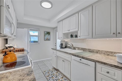 Condominio en venta en Sarasota, Florida, 2 dormitorios, 141.3 m2 № 2093289 - foto 21