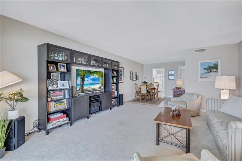 Condominio en venta en Sarasota, Florida, 2 dormitorios, 141.3 m2 № 2093289 - foto 17