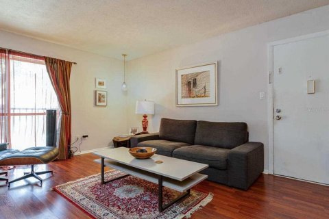 Copropriété à louer à Gainesville, Floride: 1 chambre, 53.33 m2 № 2092354 - photo 4