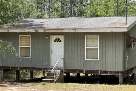 Casa en venta en De Funiak Springs, Florida, 2 dormitorios, 72.84 m2 № 561781 - foto 1