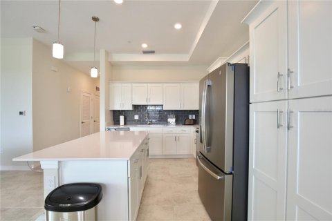 Condo in Kissimmee, Florida, 2 bedrooms  № 1533760 - photo 17