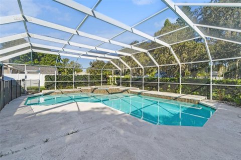 House in Odessa, Florida 3 bedrooms, 212.65 sq.m. № 2396697 - photo 25