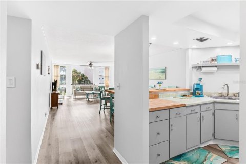 Купить кондоминиум в Южная Пасадена, Флорида 3 комнаты, 114.27м2, № 2209478 - фото 10