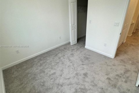 Townhouse in Homestead, Florida 3 bedrooms, 162.21 sq.m. № 2043319 - photo 21