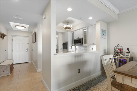 Condo in Palm Coast, Florida, 2 bedrooms  № 2379003 - photo 14