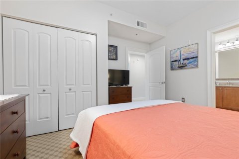 Condo in Palm Coast, Florida, 2 bedrooms  № 2379003 - photo 28