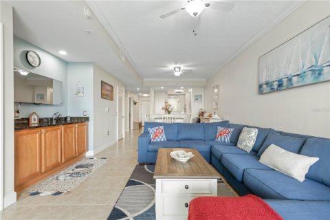 Condo in Palm Coast, Florida, 2 bedrooms  № 2379003 - photo 10