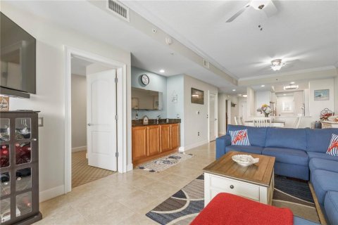 Condo in Palm Coast, Florida, 2 bedrooms  № 2379003 - photo 11