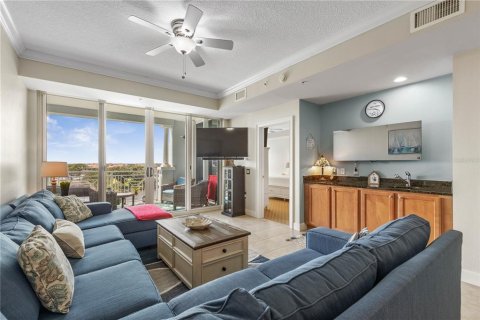 Condo in Palm Coast, Florida, 2 bedrooms  № 2379003 - photo 8