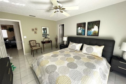 Купить виллу или дом в Дания-Бич, Флорида 3 спальни, 121.61м2, № 1990242 - фото 29