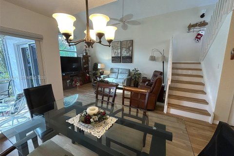 Купить виллу или дом в Дания-Бич, Флорида 3 спальни, 121.61м2, № 1990242 - фото 18