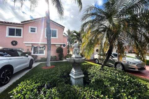 Купить виллу или дом в Дания-Бич, Флорида 3 спальни, 121.61м2, № 1990242 - фото 4