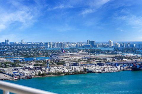 Copropriété à vendre à Miami, Floride: 2 chambres, 158.77 m2 № 2049205 - photo 20