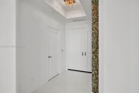 Copropriété à vendre à Miami, Floride: 2 chambres, 158.77 m2 № 2049205 - photo 27