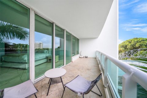 Condo in Miami, Florida, 2 bedrooms  № 2076777 - photo 22