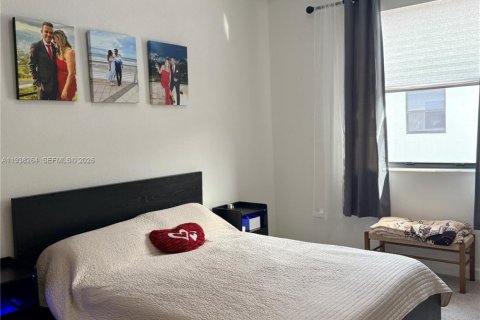 Купить таунхаус в Майами, Флорида 4 спальни, 169.08м2, № 1998382 - фото 22