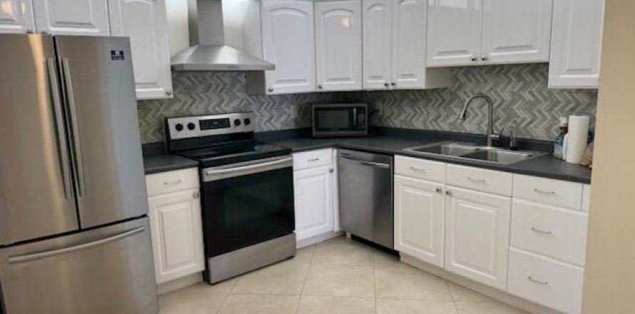 Condo à Boca Raton, Floride, 2 chambres  № 2147147